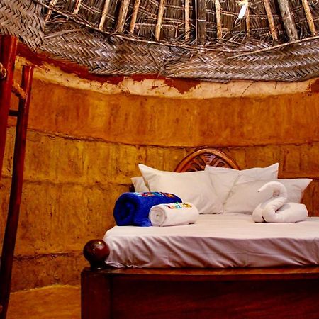 Zanzigo Hotel นูงวี ภายนอก รูปภาพ